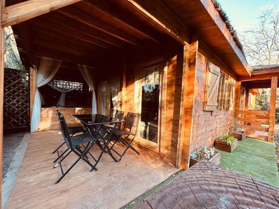 Chalet Bois Jacuzzi Bessan Eksteriør billede