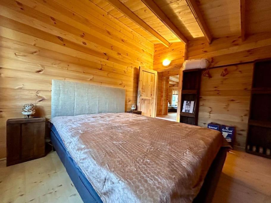 Chalet Bois Jacuzzi Bessan Eksteriør billede